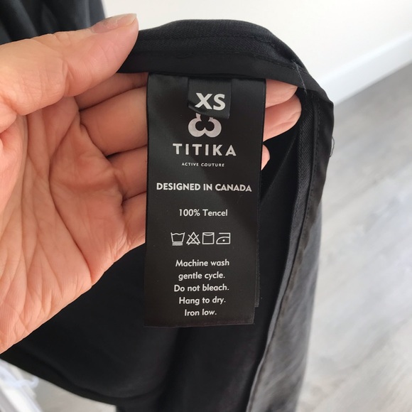 LIKE NEW! TITIKA Long Hooded Jacket / Coat - Picture 3 of 11